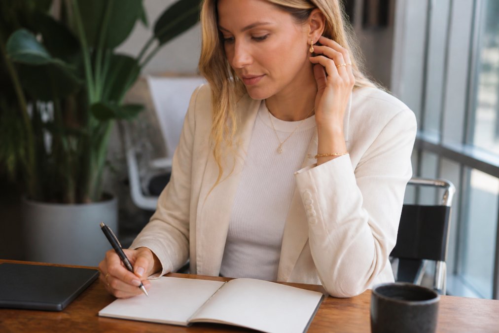 Styling Sustainable Jewelry for Work: A 2026 Guide
