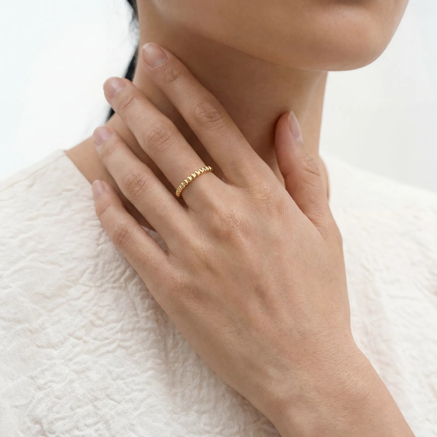 The Édith Stick Ring