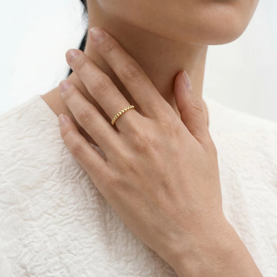 The Édith Stick Ring