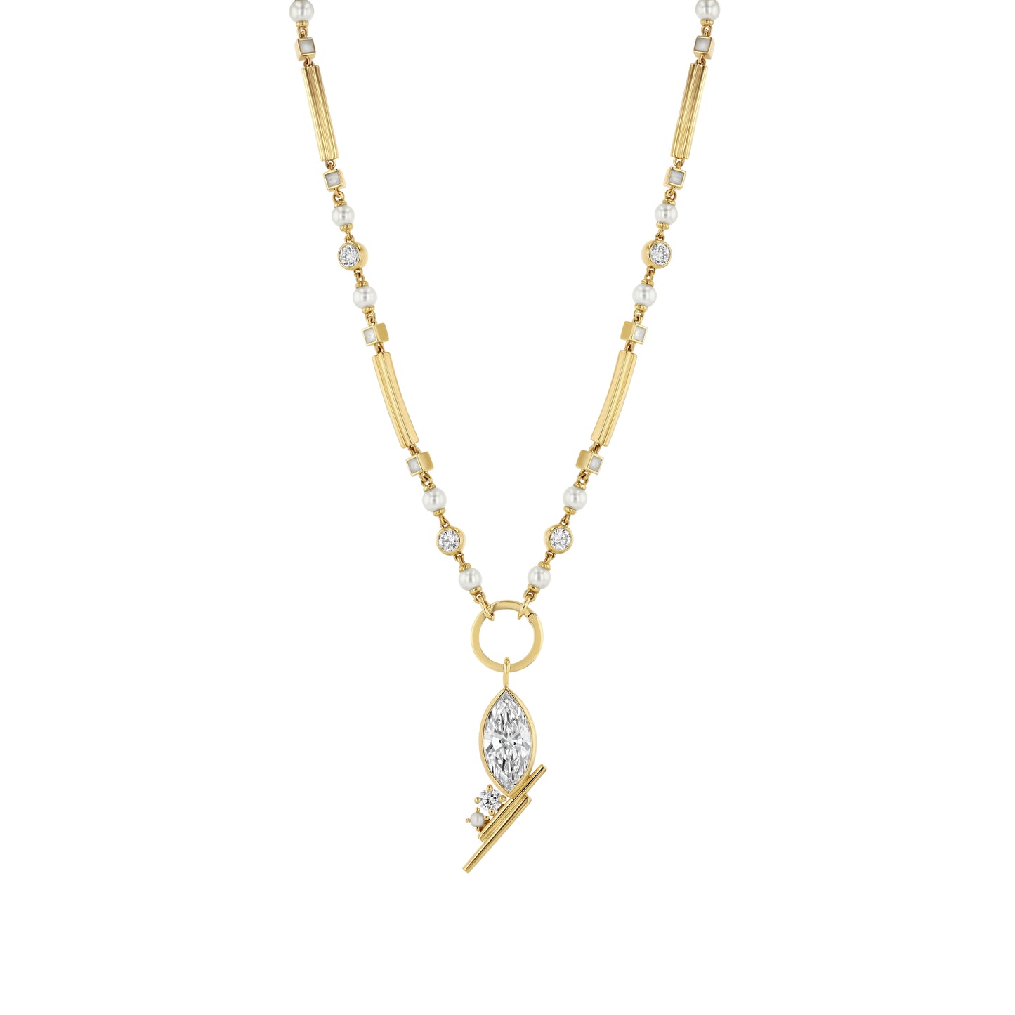 LÖF signature long chain in 18k solid yellow gold with 4 carats of round brilliant diamonds and 41 freshwater pearls made in 18k solid yellow gold