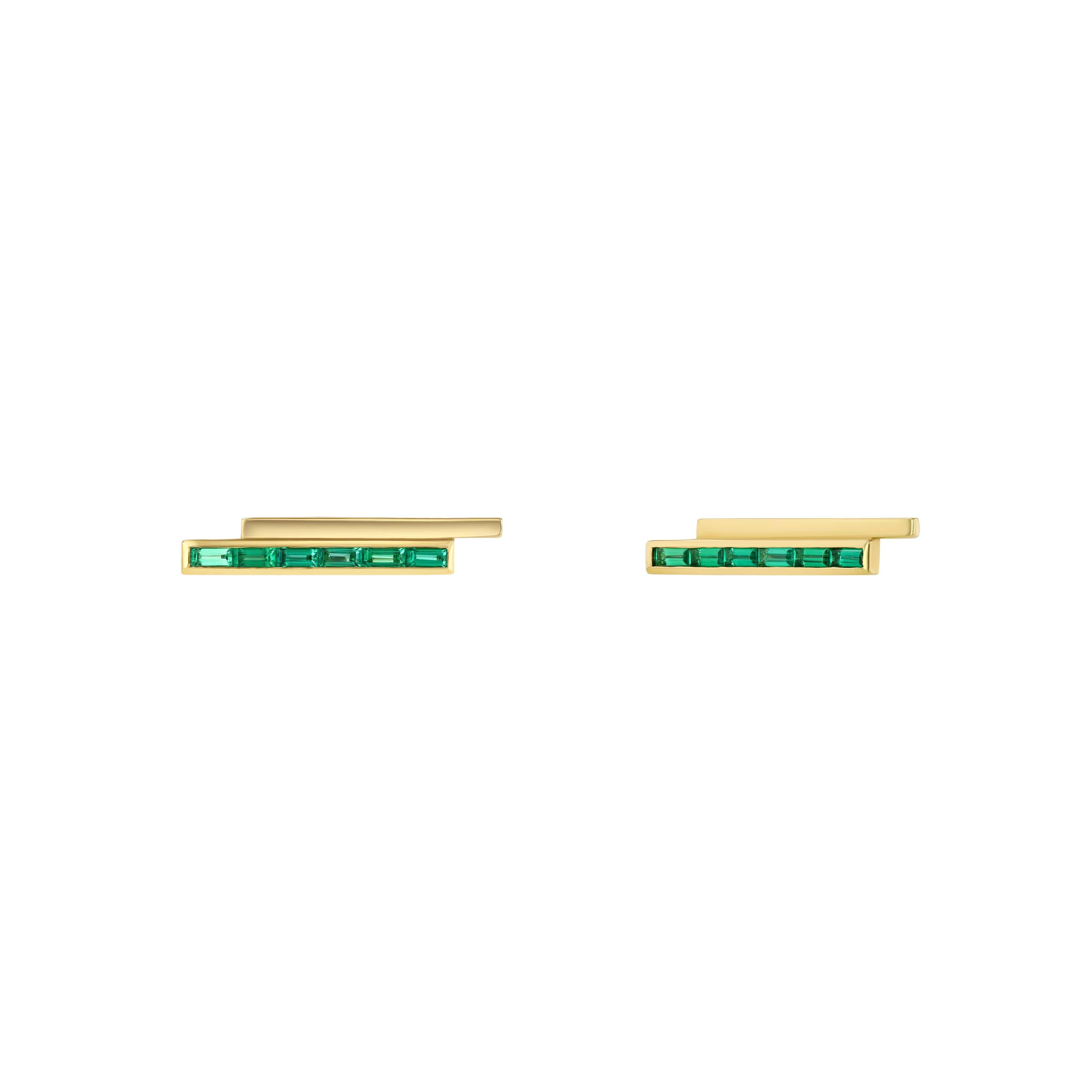 A pair of gold stud earrings with pinstripe bar design set with either diamonds or emeralds.