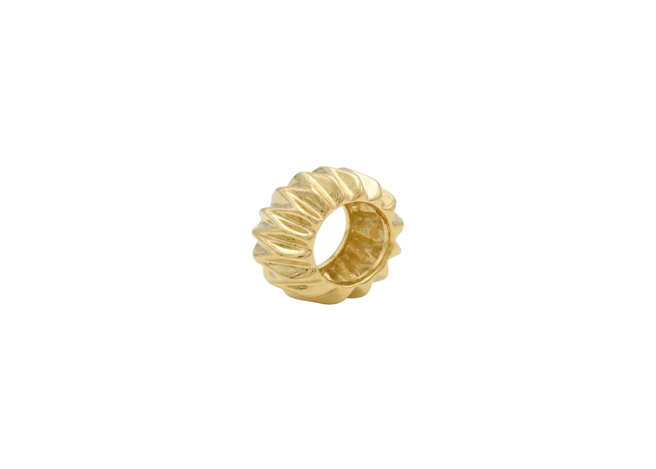 18k gold charm with textured gold